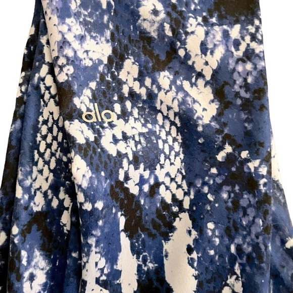 ALO Yoga Airbrush Full length Legging Snakeskin Python Print Deep Electric Blue - Picture 5 of 9